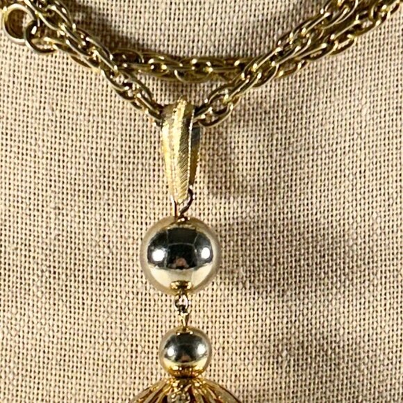 SPECTACULAR 50's BAUBLE GOLD TONE PENDANT W/BEAUTIFUL 24” GOLD TONE ROPE CHAIN - Picture 5 of 11